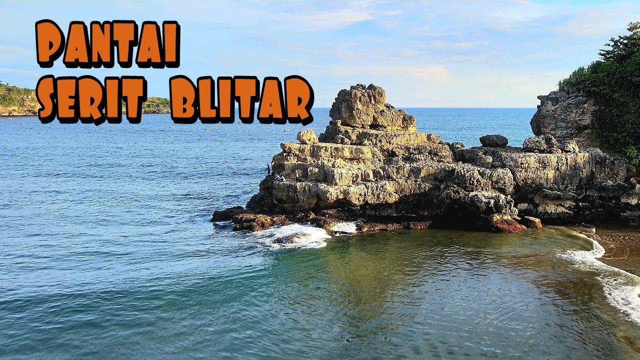 DRONE PESONA PANTAI SERIT BLITAR SELATAN YANG MENAKJUBKAN