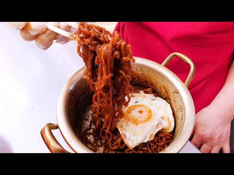 광장시장 냄비라면, 신라면, 짜파게티, 너구리, 진라면, Korean Ramen, Spicy Egg Ramen, black noodles, Korean street food