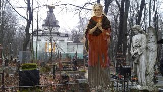 Ксения Блаженная . Смоленское кладбище .Санкт - Петербург.