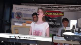 Chrissi Lau - Bleibe wie du bist Live beim Heider Kindertag