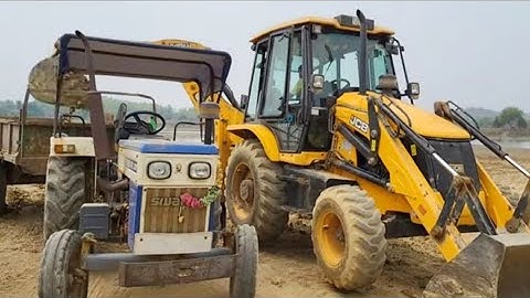 JCB 3DX Backhoe Eco Xpert Machine Loading Mud In Swaraj Tractor And Solis 4wd Tractor Trolley | Jcb