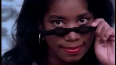 Antoinette - She Operates Around The Clock