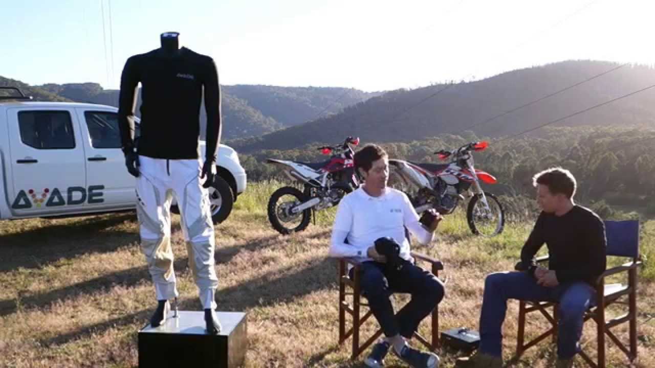 avade heated base layer