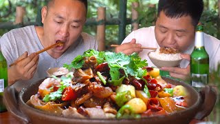 兩兄弟播種完,回家燉一鍋麻辣羊肺,再喝點小酒,過足了癮! 【鐵鍋視頻】 兩兄弟播種完,回家燉一鍋麻辣羊肺,再喝點小酒,過足了癮! 【鐵鍋視頻】
