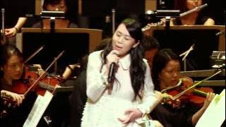 Rondo of the House of Sunflowers - (Joe Hisaishi - Studio Ghibli 25 Years Concert). Vocal: Mai