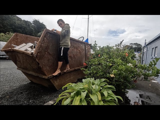 Dumpster Diving for Boat Repairs In New Zealand WHSE121