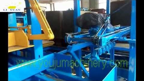 working video of QT8-15C block making machine