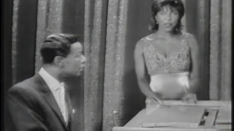 Natalie Cole - WHEN I FALL IN LOVE (duet with Nat "King" Cole) [Official Video]