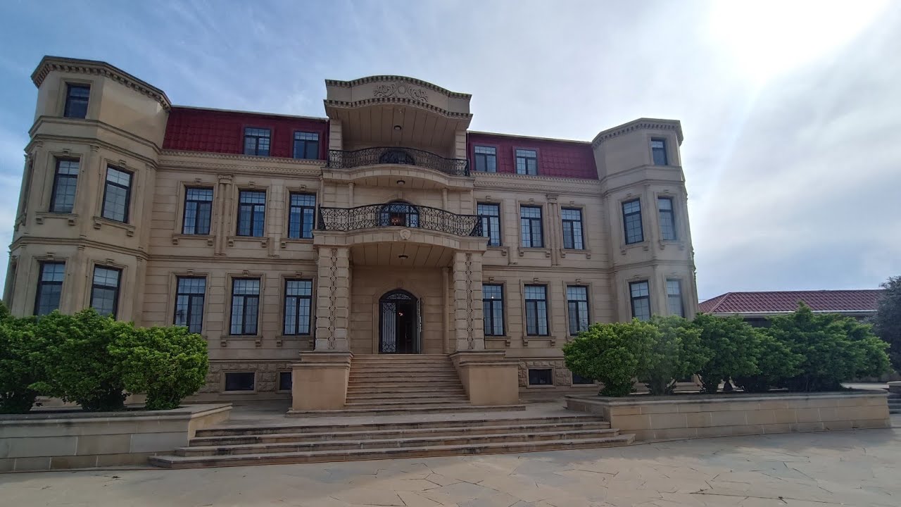 MÖHTƏŞƏM HƏYƏT EVİ 👉 94 SOTDA BAG EVİ 👉 NOVXANIDA SARAY KİMİ KOD-1138 ƏLAQƏ 👇