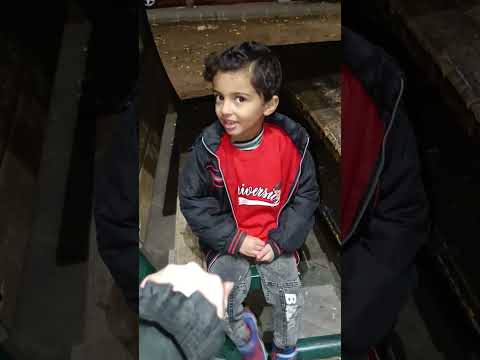 امل ومحمد ندموا كتير انو ما ردوا علي احمد يلي ربح الجائزة