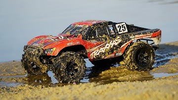 Traxxas Monster Slash Mud Beach Bash - Powered by Castle Creations