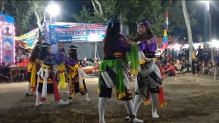 Perangan Pegon putri ndadi massal