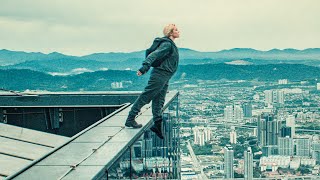 Yelena's Skyscraper Jump - THUNDERBOLTS* Movie Clip (2025) Marvel
