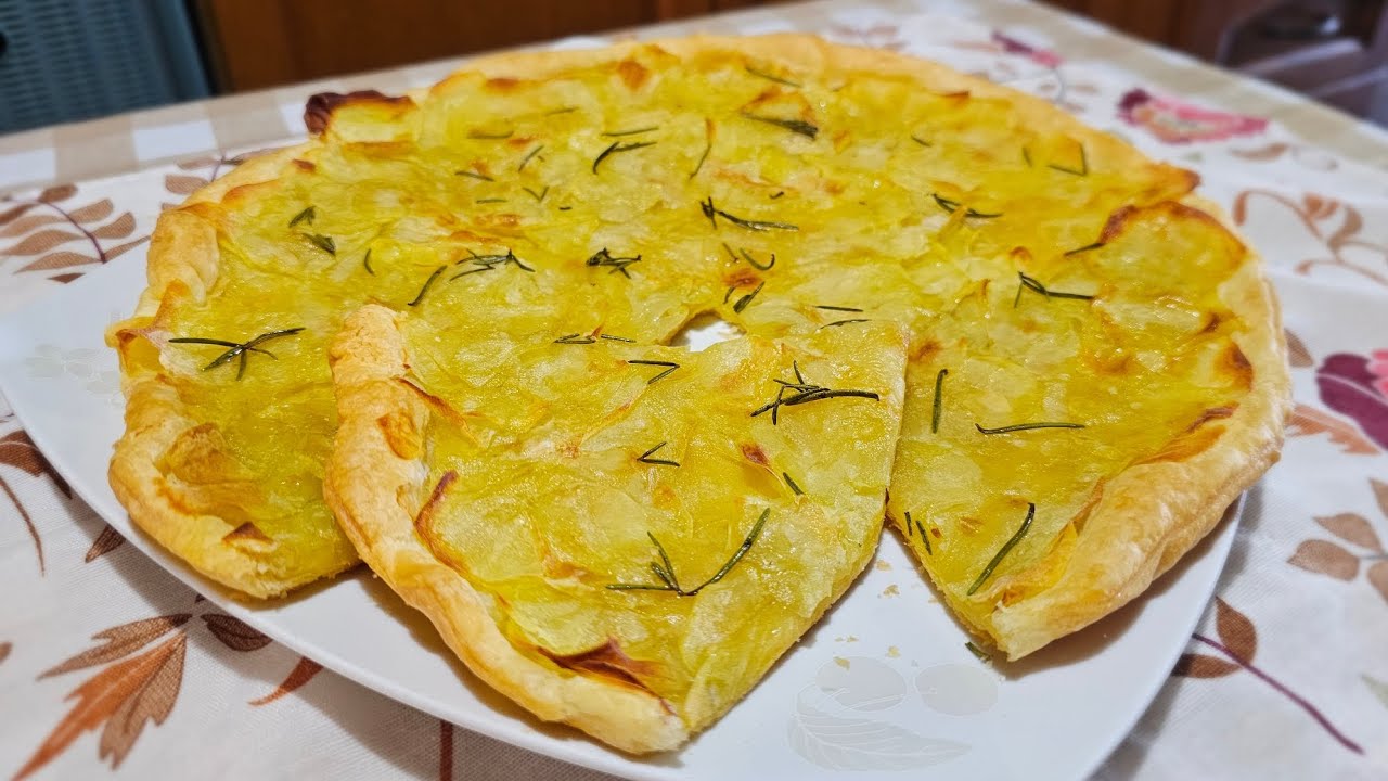 Patate e rosmarino: la combo perfetta. Livello di impegno: minimo. Livello di bontà: stellare. ⭐️👌 