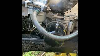 How to take carburetor off a John Deere la100 series riding mower