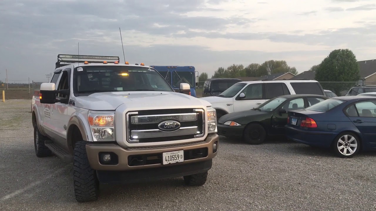 The small-town Illinois tow company. Roadside service truck - YouTube