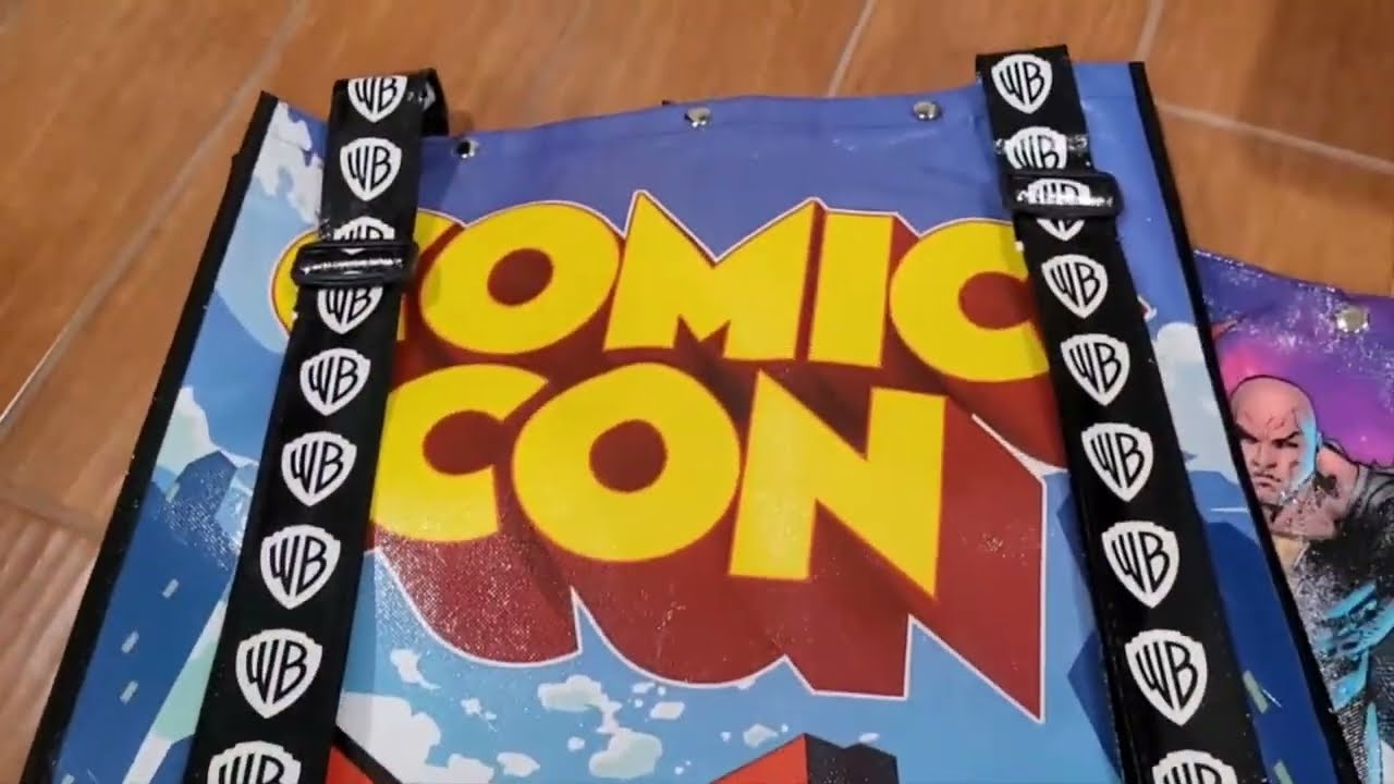 Successful San Diego Comic Con 2022 (SDCC 2022) Friday FREE SWAG haul!!