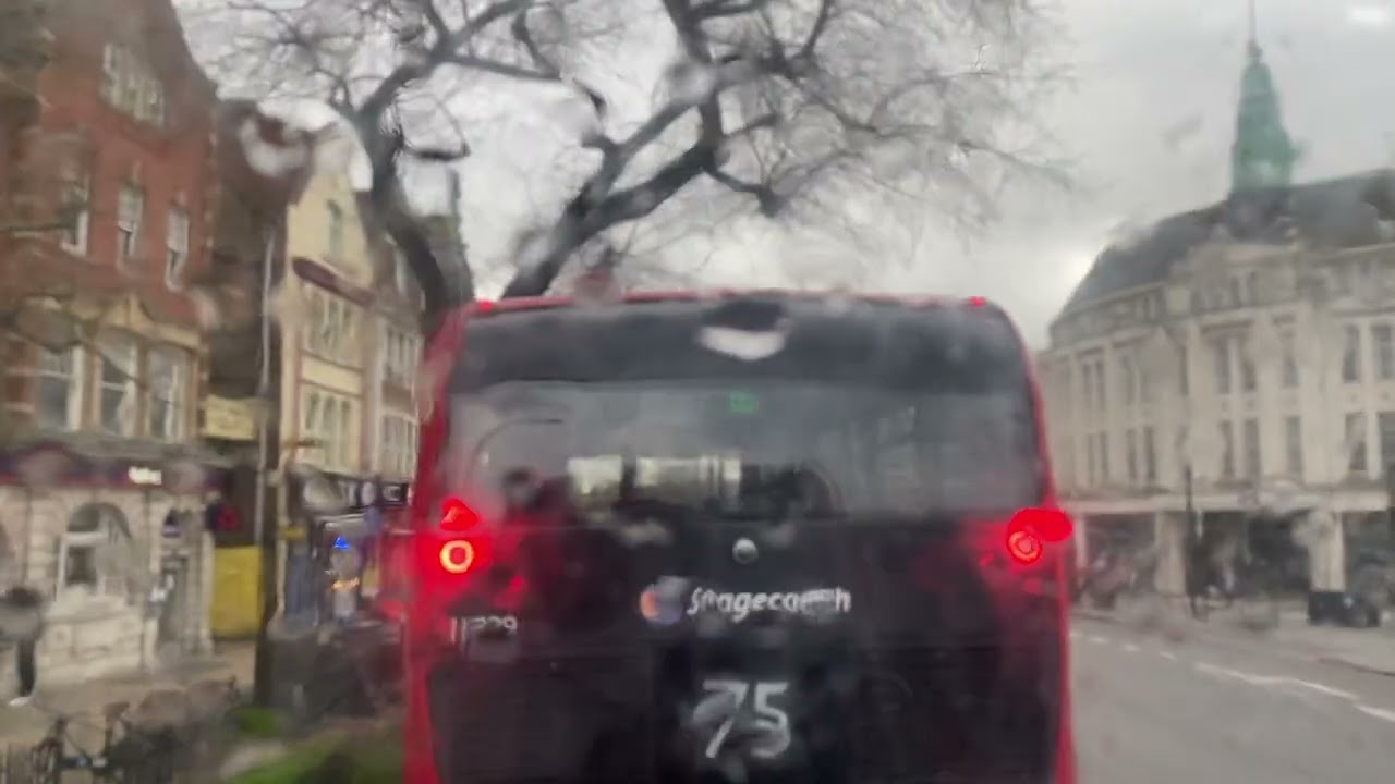 Storm Eunice London Bus Ride  🇬🇧 Route 185 Lewisham To Victoria Station Please 🙏 like & Sub