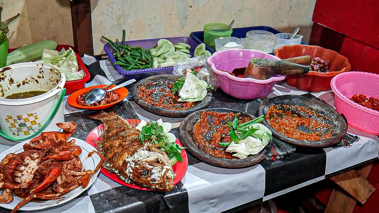 GAK RUGI JAUH2 KESINI SAMBELNYA JUARA!!BUMBU SEAFOODNYA BIKIN INGIN BALIK LAGI - Warung Sopo Nyono 2