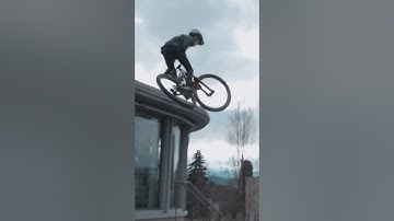Huge MTB Hopper Gap/FULLSENDTV