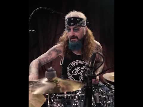 Mike Portnoy Plays His Favorite Rush Songs