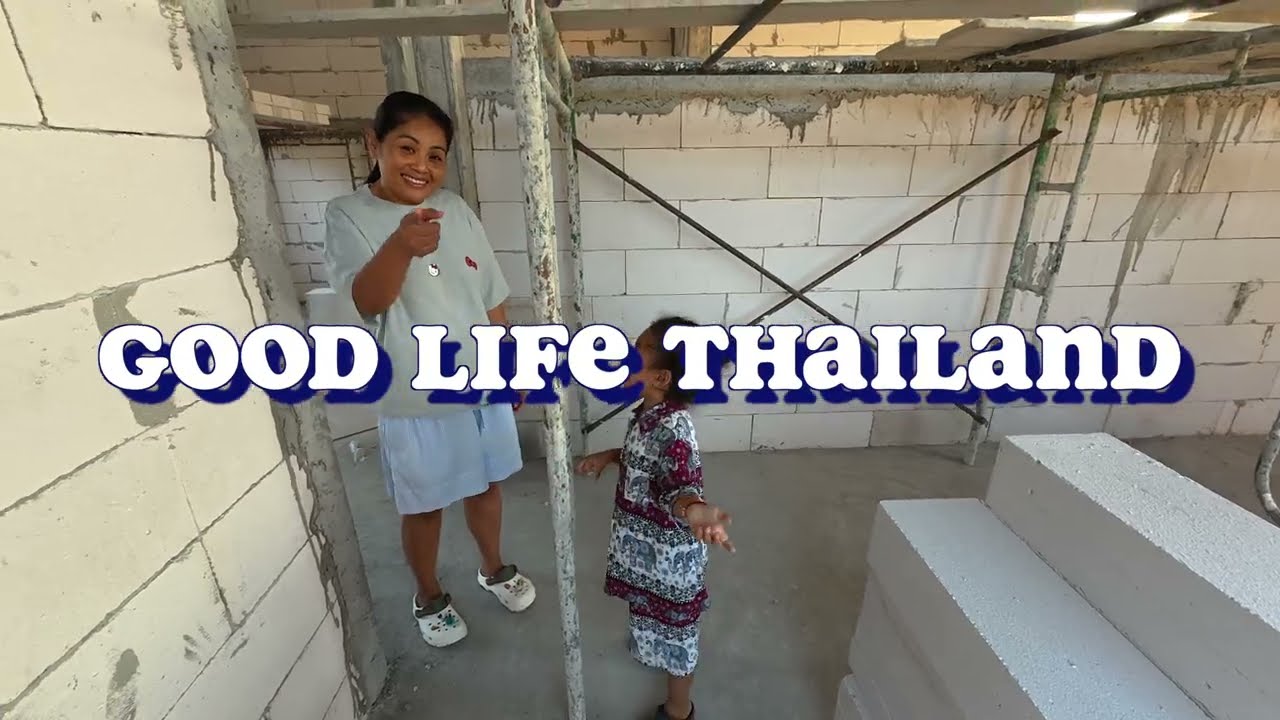 Daily life in Thailand, Walls nearly up