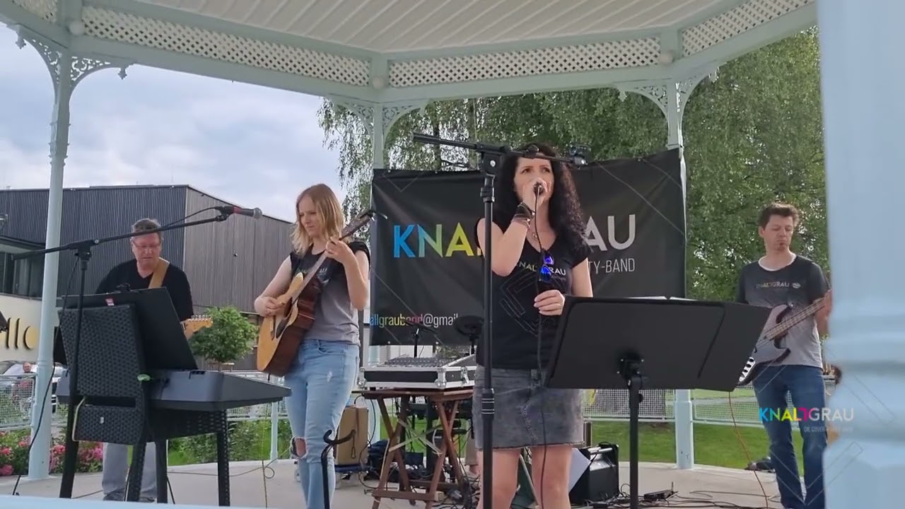 Knallgrau Videos