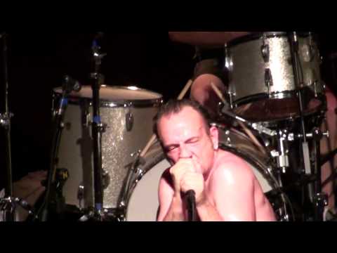 The Jesus Lizard playing "Blockbuster" in 1080i HD