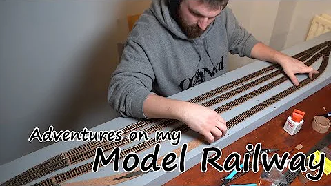 Building Up A Model Railway S2 Ep8 | Laying track on the fiddle yard | Point motor fun | 3D Printing