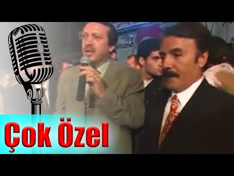 Gülhane Konserinde Ferdi Tayfur Plaket Alıyor