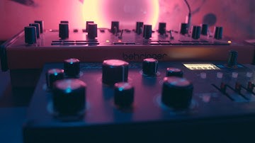 Behringer Crave & Dreadbox Typhon - Deep Trance Performance