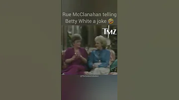 Rue McClanahan Tells Betty White A Joke! #funny  #comedy  #legend  #bettywhite #shortsfeed