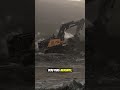 Excavator juga butuh mandi setelah kerja keras #Excavator #AlatBerat #Volvo #KerjaKeras #FYP #Viral