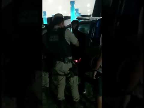 Soldado do Corpo de Bombeiros de Bom Jesus da Lapa é preso na cidade de Nazaré (BA).