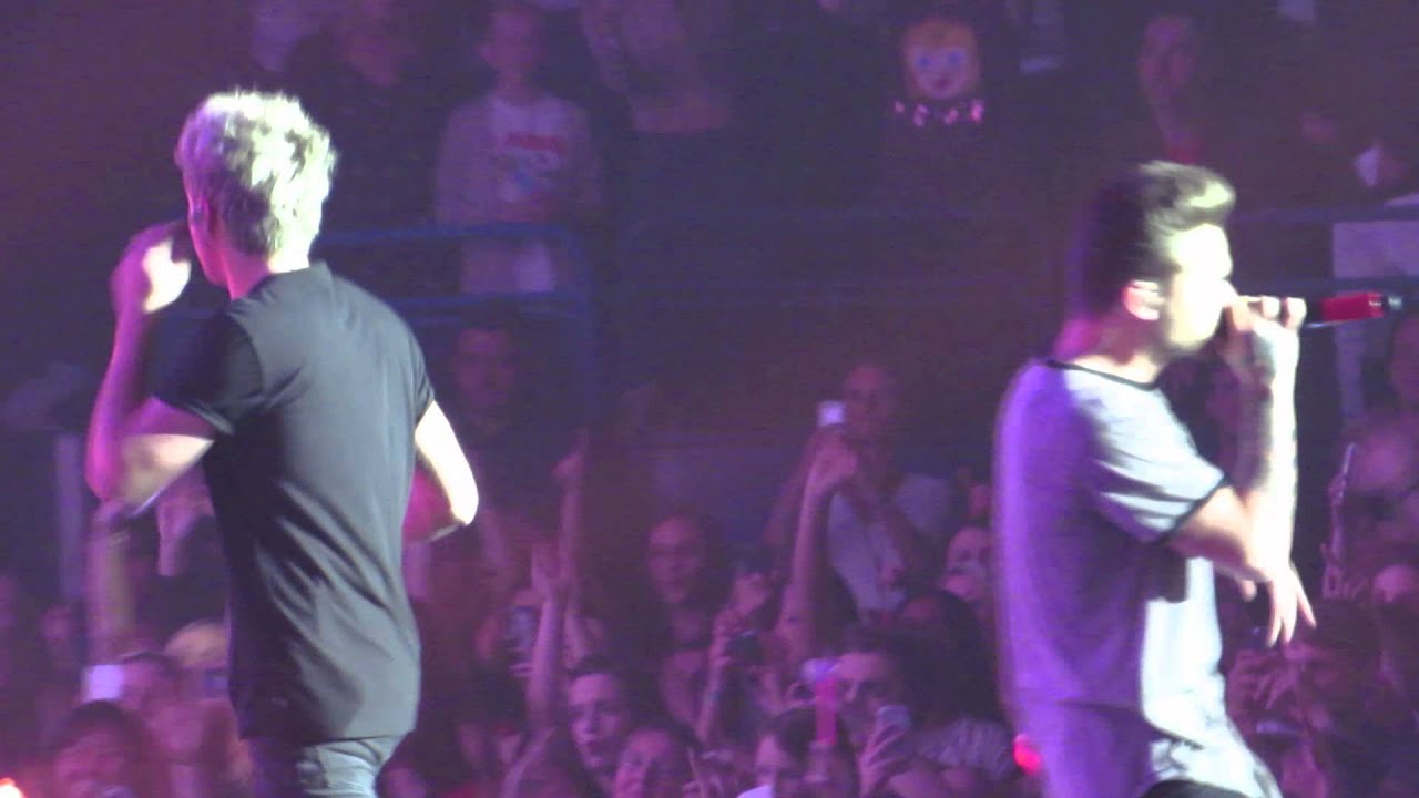 One Direction - kiss you Birmingham 11.10.15