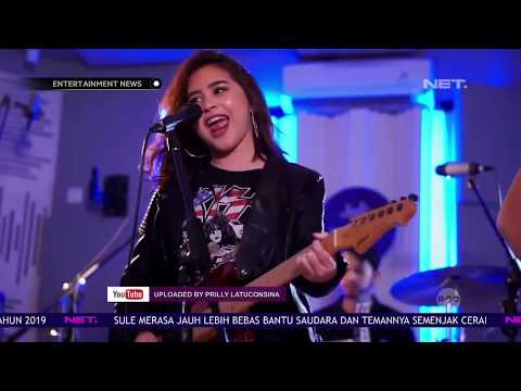 Prilly Nyanyikan Lagu Rock Favorite Demi Maxime Boutier