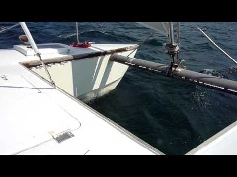 Iroquois MK2 Catamaran Katamaran - YouTube