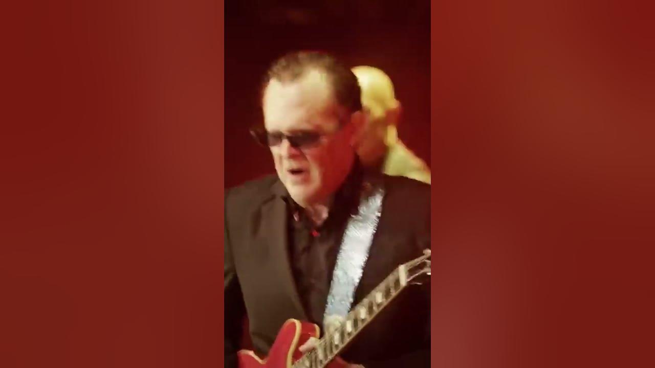 Joe Bonamassa Official - "Little Girl" - British Blues Explosion Live