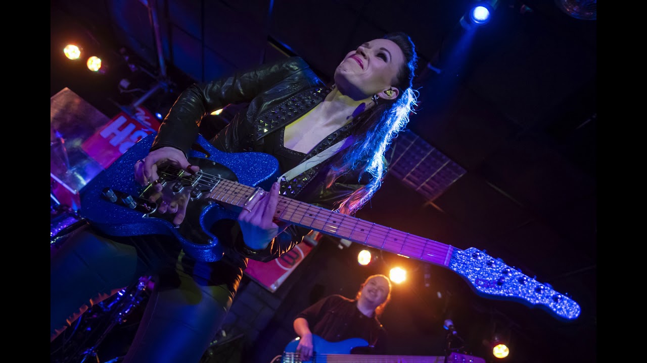 ERJA LYYTINEN : In Another World (Part 2) (tour interview)