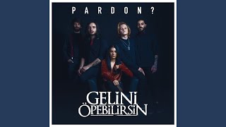 Video voorbeeld van "Gelini Öpebilirsin - Balat"