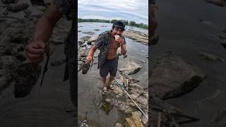 Burrito in one hand, crawfish in the other 🤣🎣 #fishing #crawfish #outdoors #burrito #reels #shorts