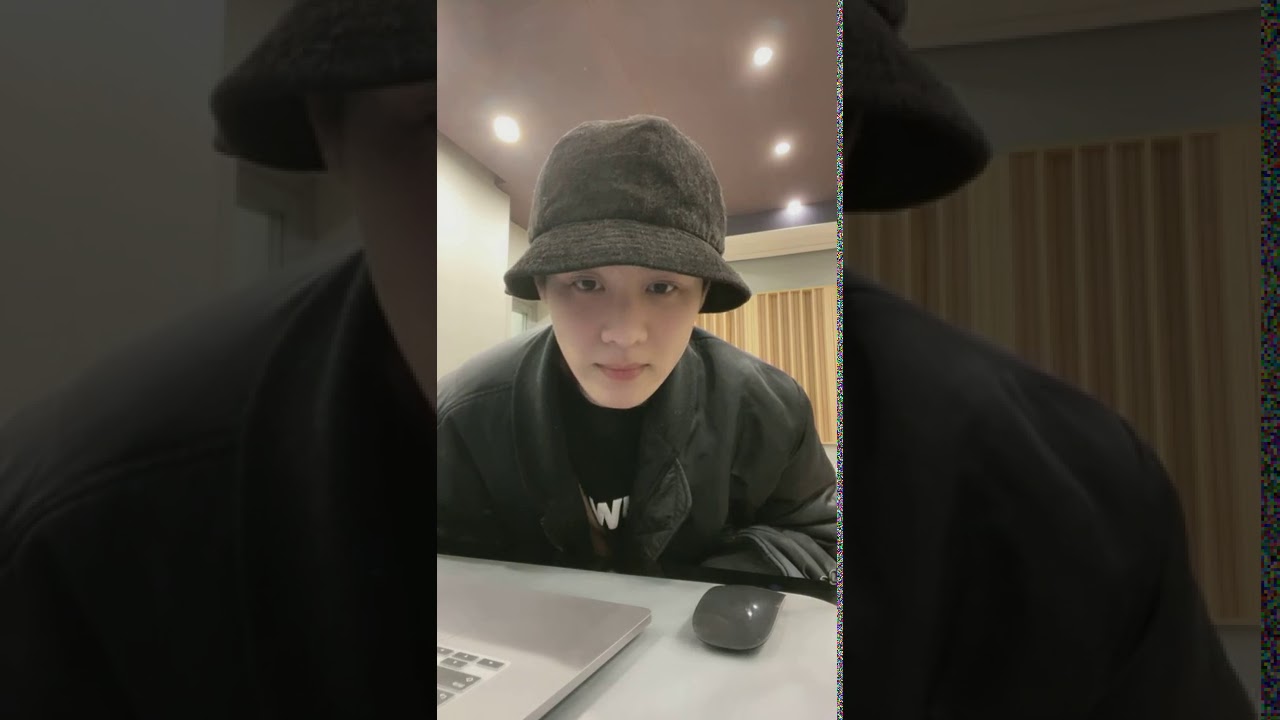 201226 WayV Kun WEIBO LIVE