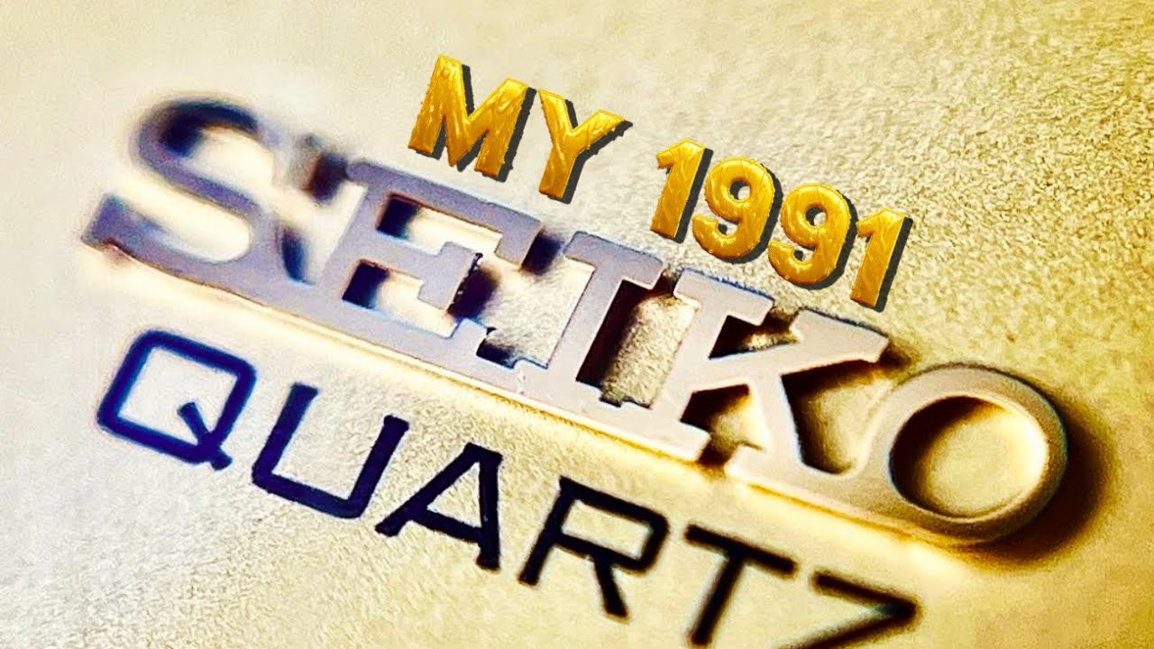 Changing a Battery In My 1991 Seiko - YouTube