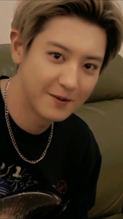 사랑해🍒🌻#chanyeol #exo #upsidedown  #smentertainment #찬열 #kpop #weareone #exol #엑소 #smtown #엑소엘 #exo