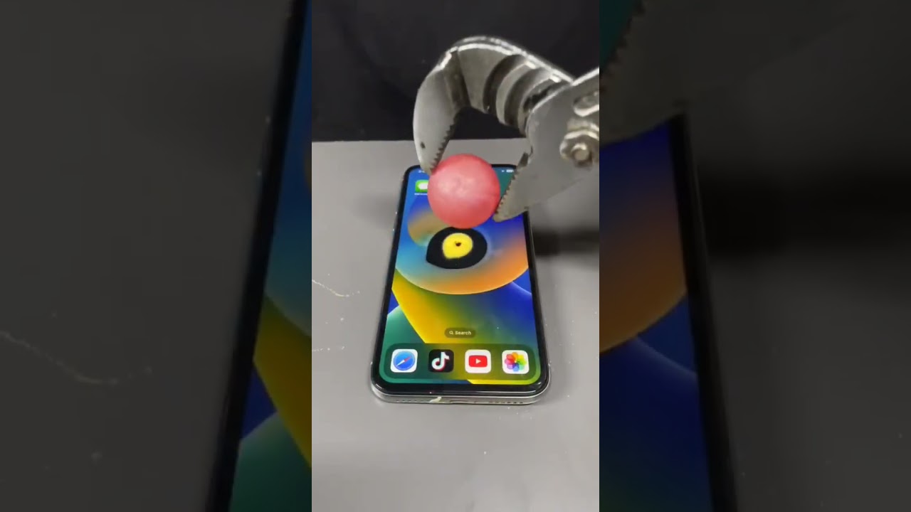 1000°c RHCB vs iphone 16 promax ?!? 