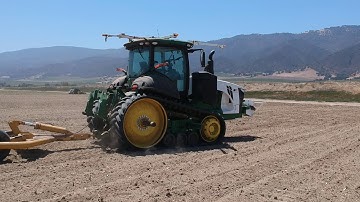 This startup is building robotic tractors! | Secretly Awesome