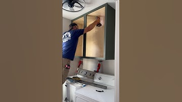 Installing an upper cabinet #DIY #Cabinet #howto #EZCabinets #woodworking