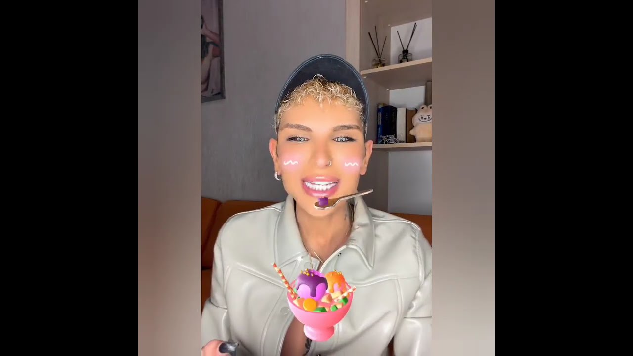 Velizar 85 min insanla həm güldürür,həmdə yardım elədi😍