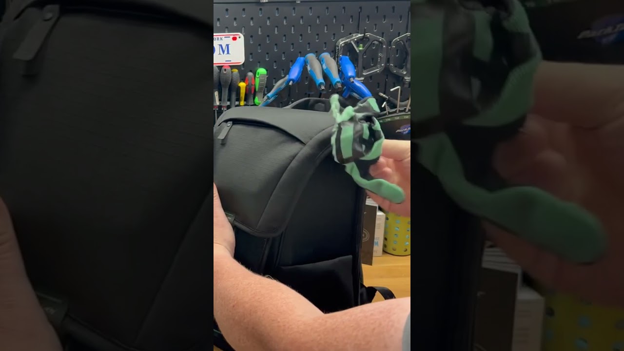 Skarper Rucksack Storage Features | Magnetic Clip & Pockets