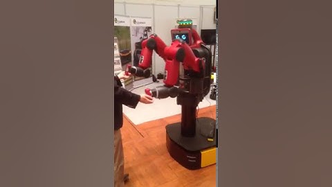 The mobile platform Ridgeback by Clearpath Robotics for Rethink Robotics Baxter robot